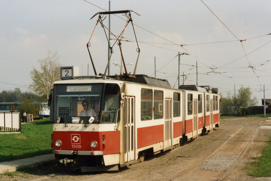 Krawattenklammer Straßenbahn Tatra KT8D5.RN2P Prag 